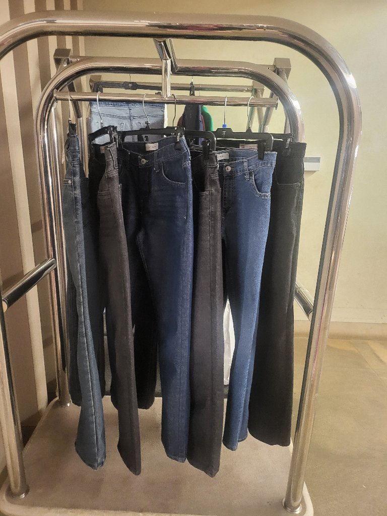 6 Pairs Of Boys Levis Denim Jeans